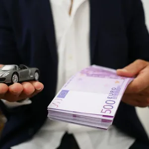 Bieten Sie mit uns Absatzfinanzierung an